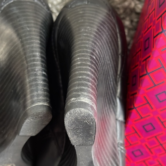 Tory Burch Leila Wedge Bootie 8.5 - Picture 5 of 6